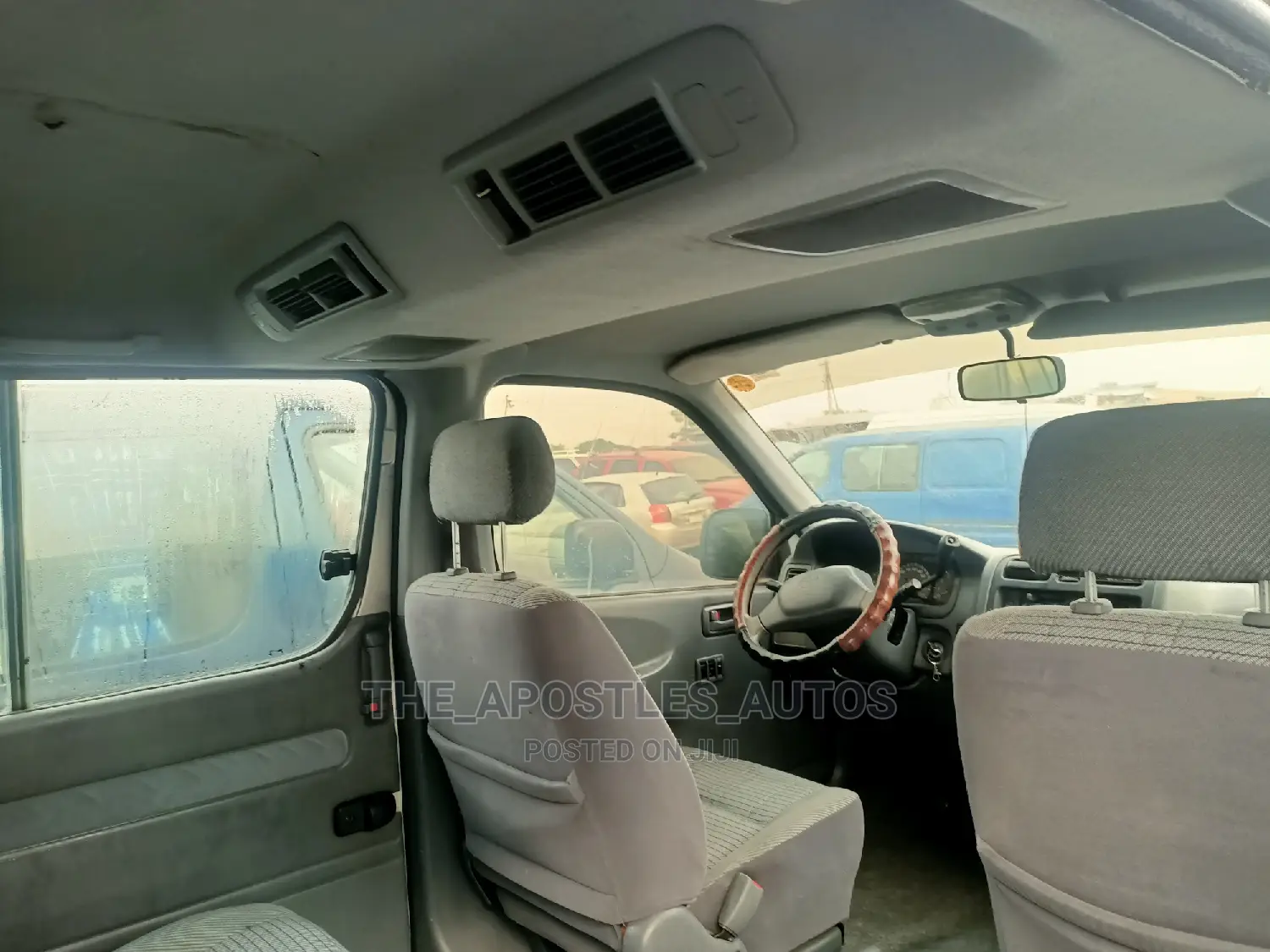 Toyota HiAce 2003 Silver