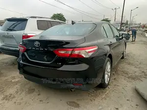 Toyota Camry LE (2.5L 4cyl 8A) 2019 Black