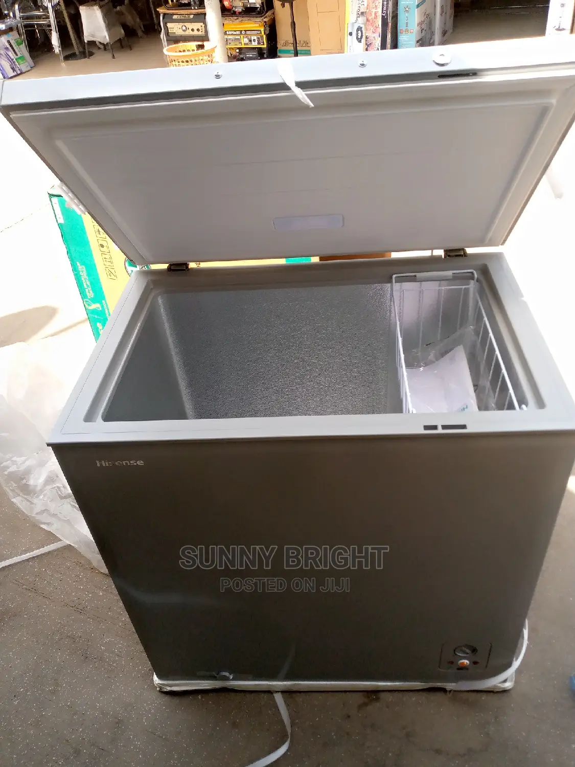 Hisense Deep Freezer 200liters