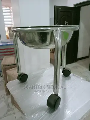 Kick Bucket, for Hospital and Clinic
