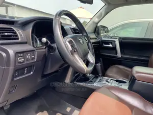 Toyota 4-Runner 2015 Silver