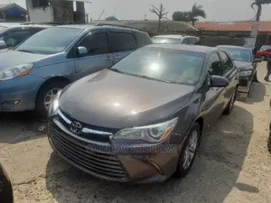 Toyota Camry 2015 Gray