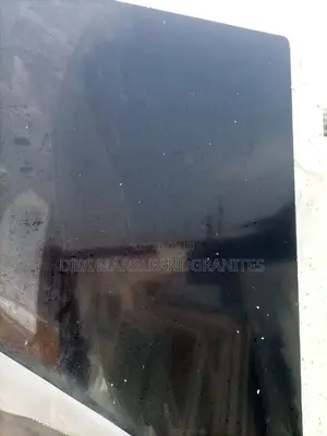 Quartz Black