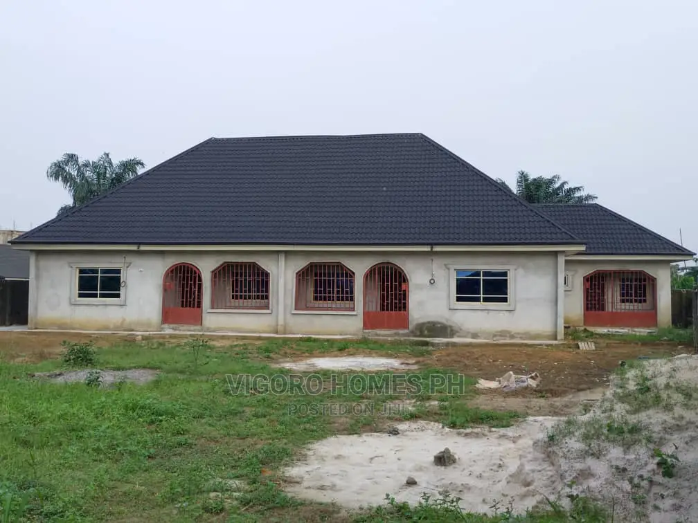 3bdrm Bungalow in Port-Harcourt for sale