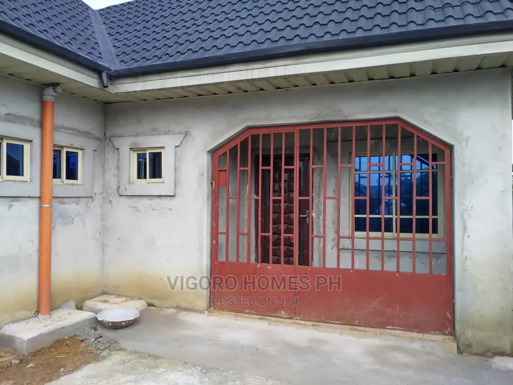 3bdrm Bungalow in Port-Harcourt for sale