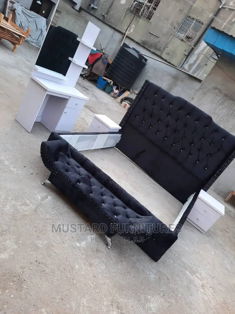 Quality Bedframe 4.5x6ft