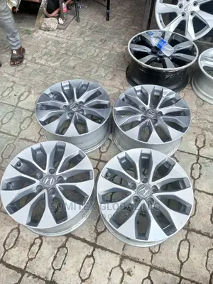 17 Alloyed Rim Honda!
