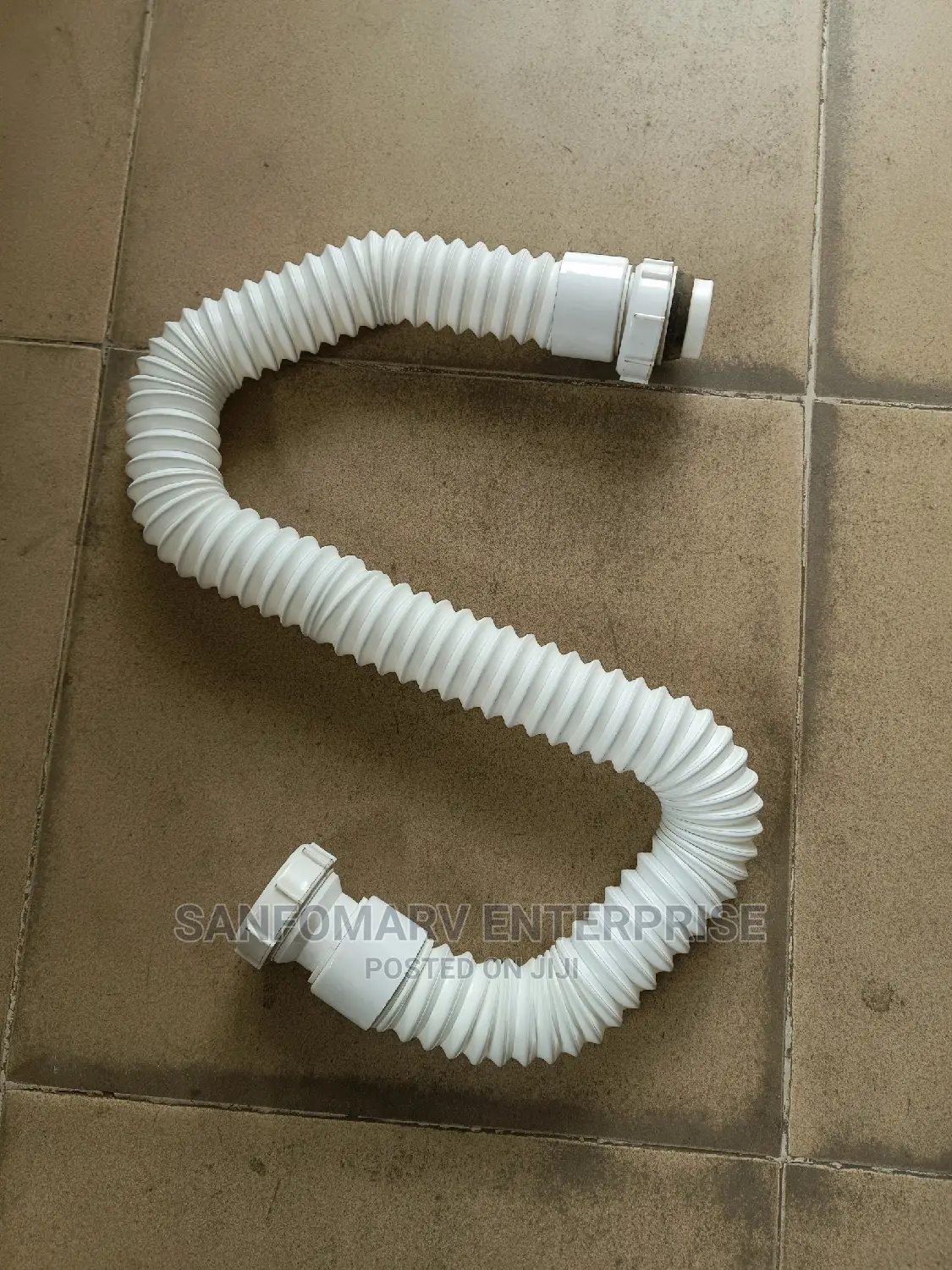 England Extendable Flex Waste Pipe
