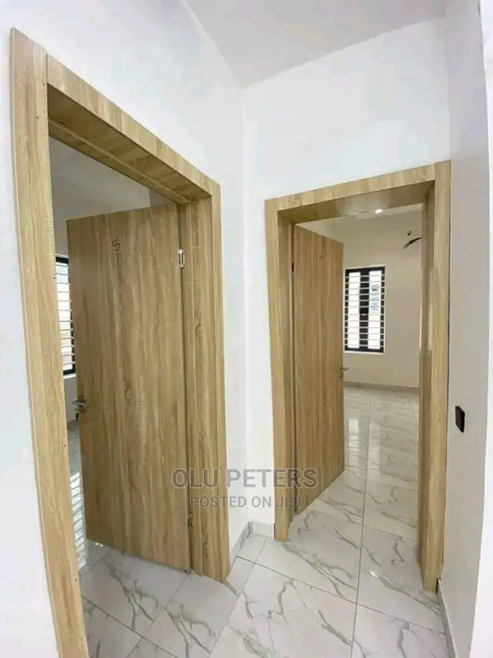 Internal Room Door for Room