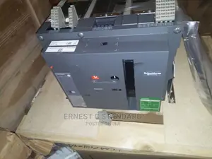 Schneider Air Circuit Breaker 2000a