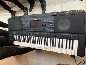 PSR SX900 Yamaha Keyboard With Warranty