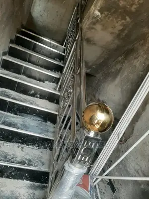 Stainless Handrail and Crystal Cumbi Lag Design
