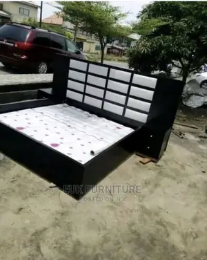 6 by 6 Bedframe