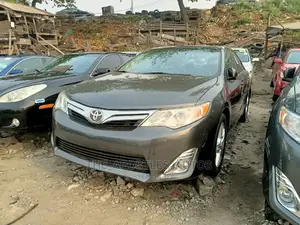 Toyota Camry 2014 Gray