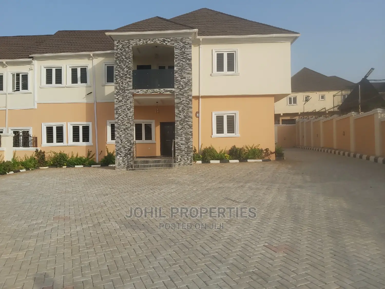 6bdrm Duplex in Naf Valley Estate, Asokoro for rent