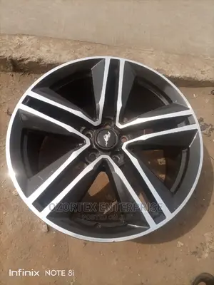19rim for Lexus Rx 350 Black and White