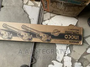 Pipe Heavy Duty Pipe Wrench 36”