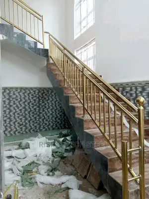 Gold Stainless Handrail Design