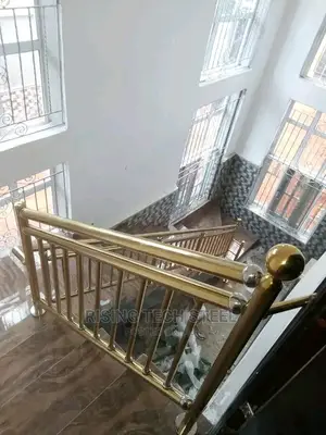 Gold Stainless Handrail Design