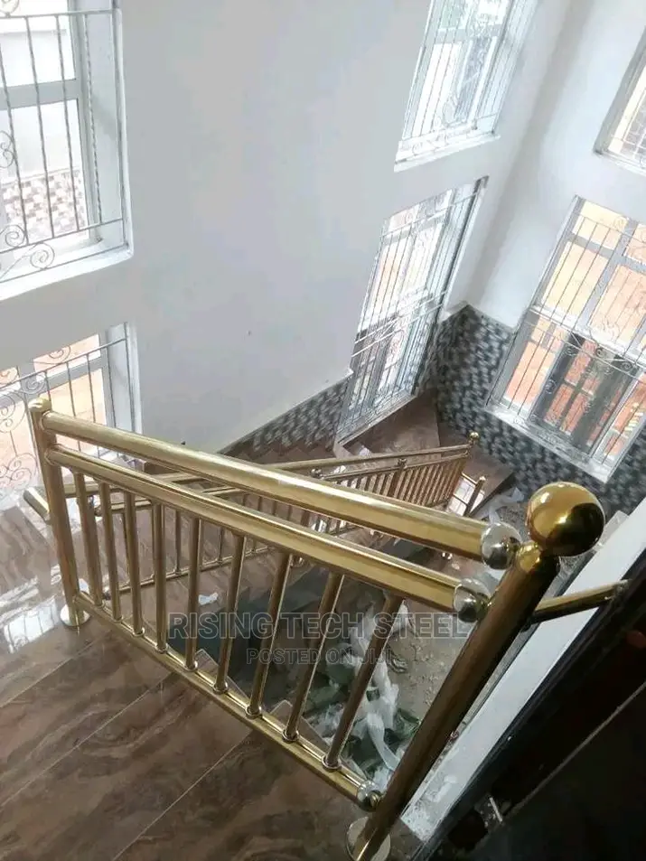 Gold Stainless Handrail Design