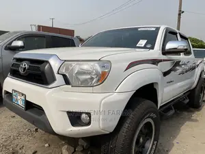Toyota Tacoma 2012 White