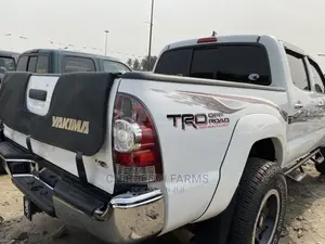 Toyota Tacoma 2012 White