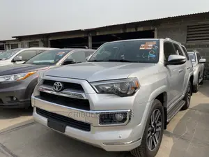 Toyota 4-Runner 2016 Silver