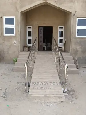 Entrance Stainless Railing Barricade