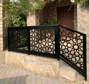 Lasercut Entrance Contour
