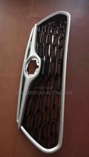 Front Grill Highlander 2022