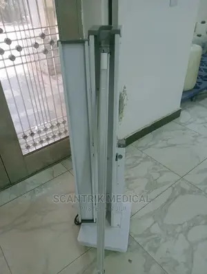 Quality UV Lamp Germicidal Trolley for Sterilization