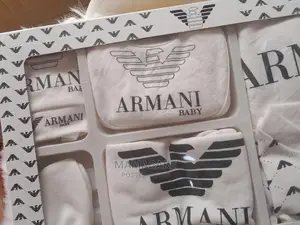 Armani Baby 7-Pieces Gift Set