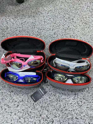 Swimming Google With Case