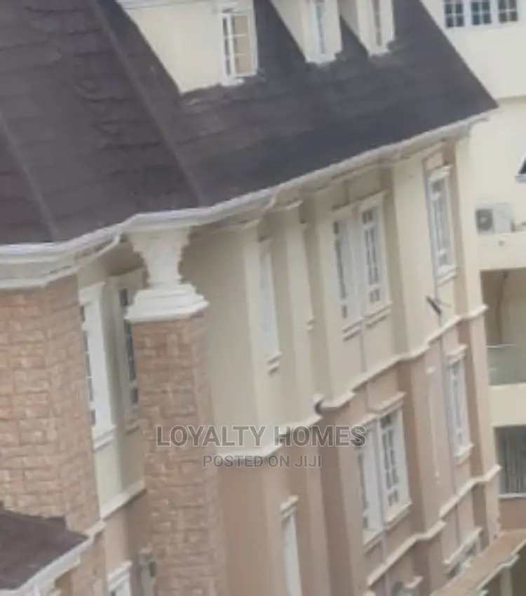 Furnished 9bdrm Mansion in New, Asokoro for Sale