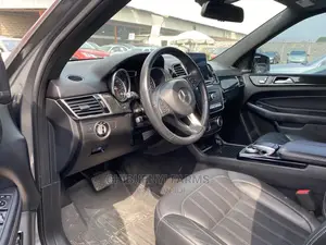 Mercedes-Benz GLE-Class 2017 Gray