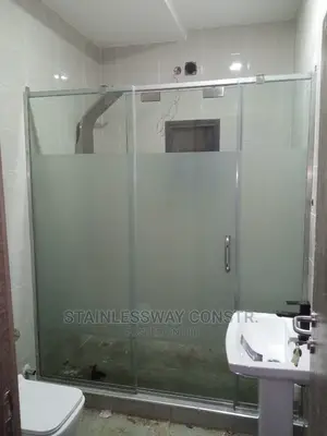 Shower Cubicle AUG Creed