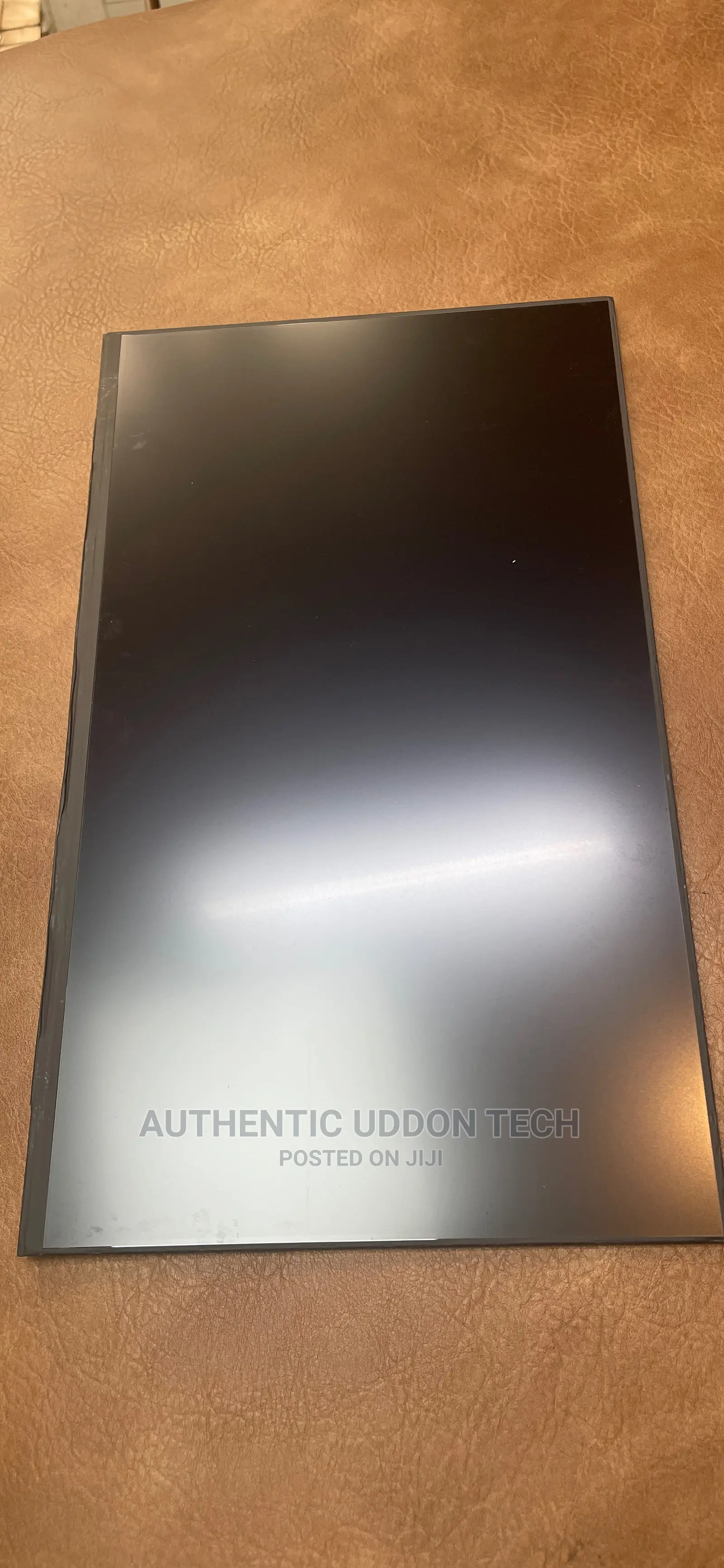 14.0 Borderless Screen