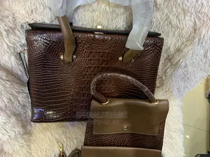 3n1 Quality Medium Size Hand Bag
