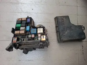 Hyundai Veloster Engine Fuse Box