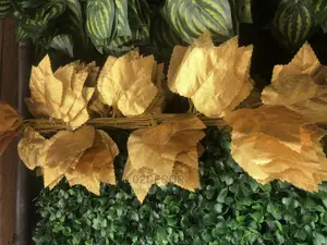 Dripping Garland Flowers