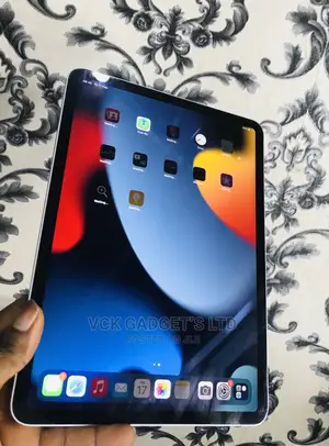 Apple iPad Pro 11 (2020) 128 GB Silver
