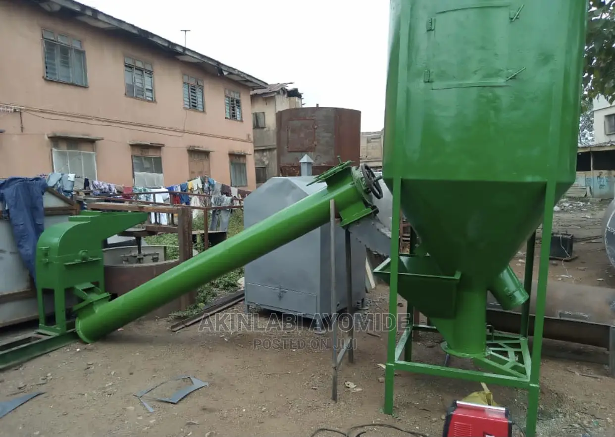 Feed Mixer