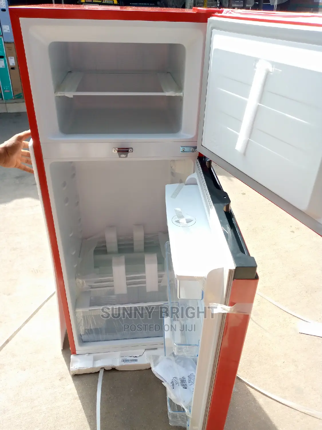 Hisense Double Doors Fridge 205liters Red