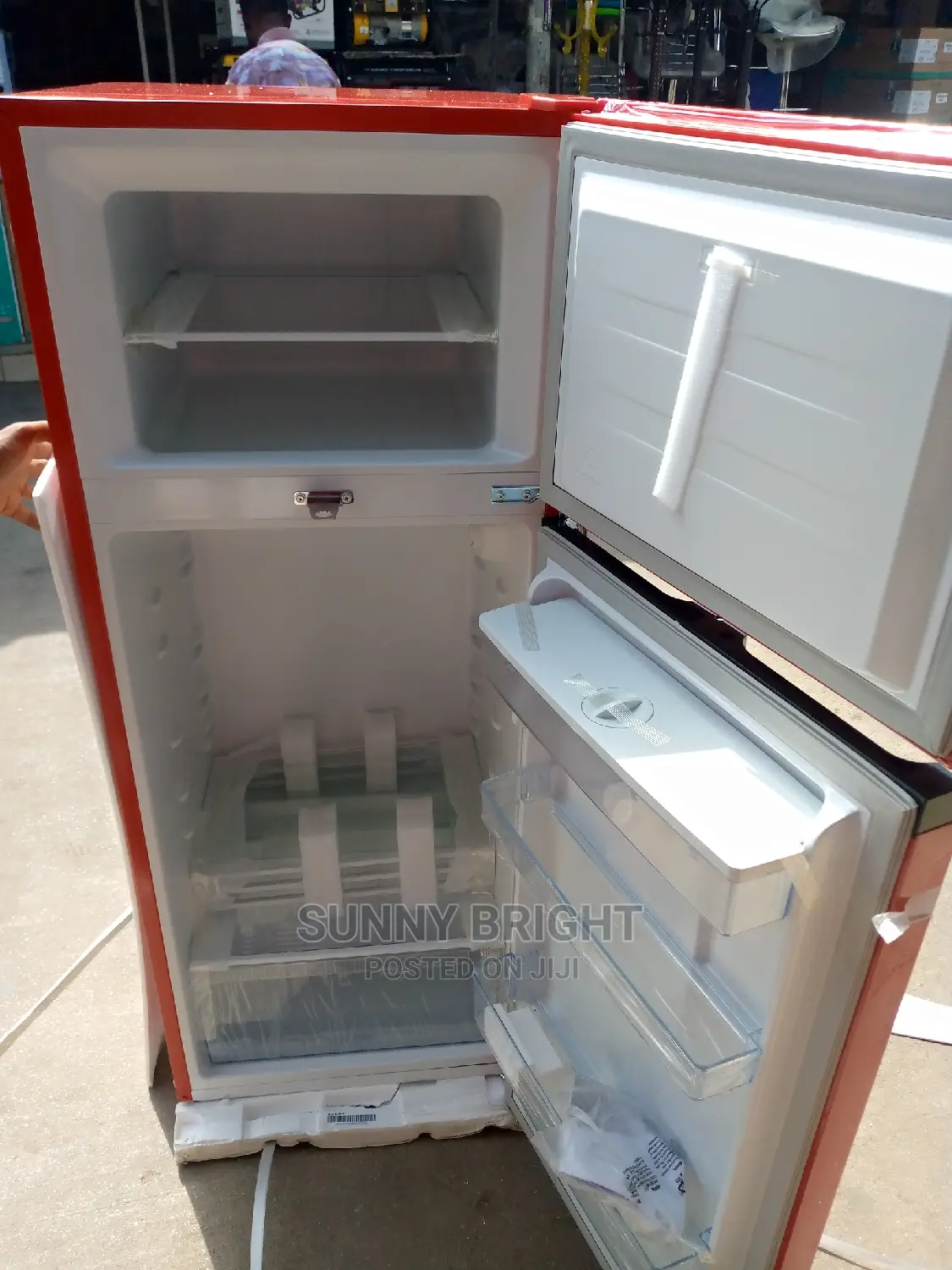 Hisense Double Doors Fridge 205liters Red
