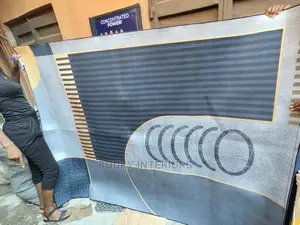 Unique Living Room Designed Soft Center Rug. 