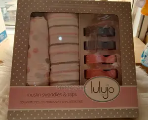 Lulujo Baby Muslin Swaddles Clips