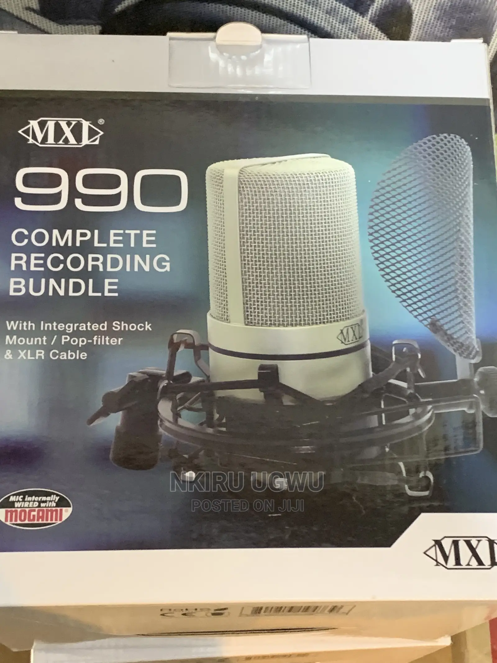 MXL 990 Complete Microphone Bundle