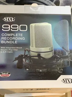MXL 990 Complete Microphone Bundle