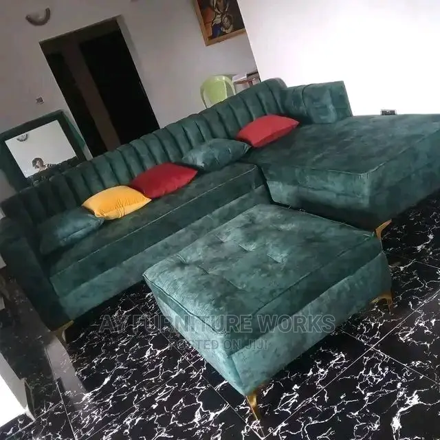A Set of Corner Unit.