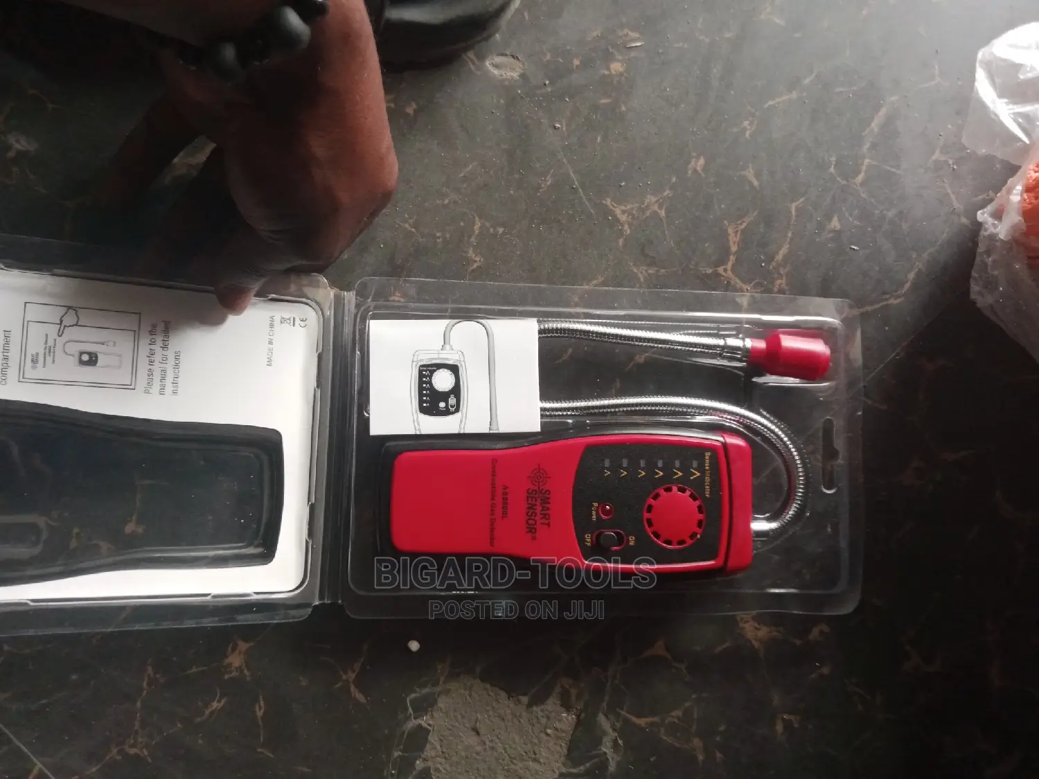 Combustible Gas Leakage Detector(Smart-Sensor)
